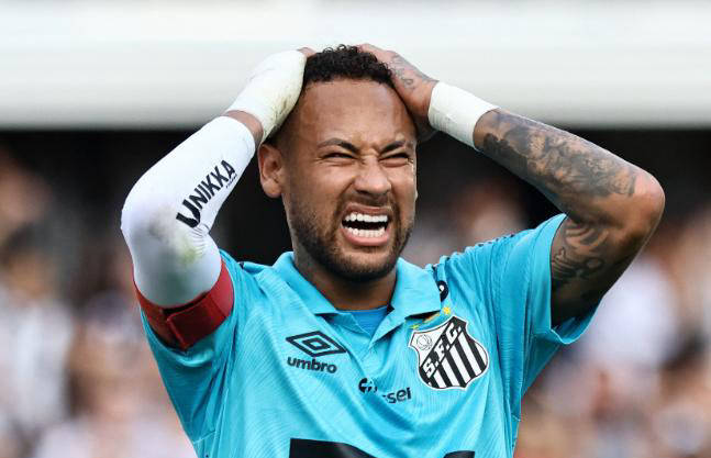 开云体育-内马尔官方宣布出色防守新规，法国队引发争议！-开云体育