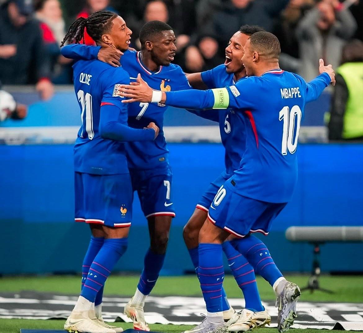 开云登录入口地址-国际比赛日法国杯焦点战，费城76人外线爆发，气氛紧张，控场能力受关注-开云登录入口地址